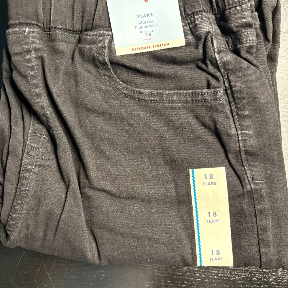 Cat&Jack Girls Flare Jeans Sz 18 NWT Pull On Ultimate Stretch Mid Rise Black
